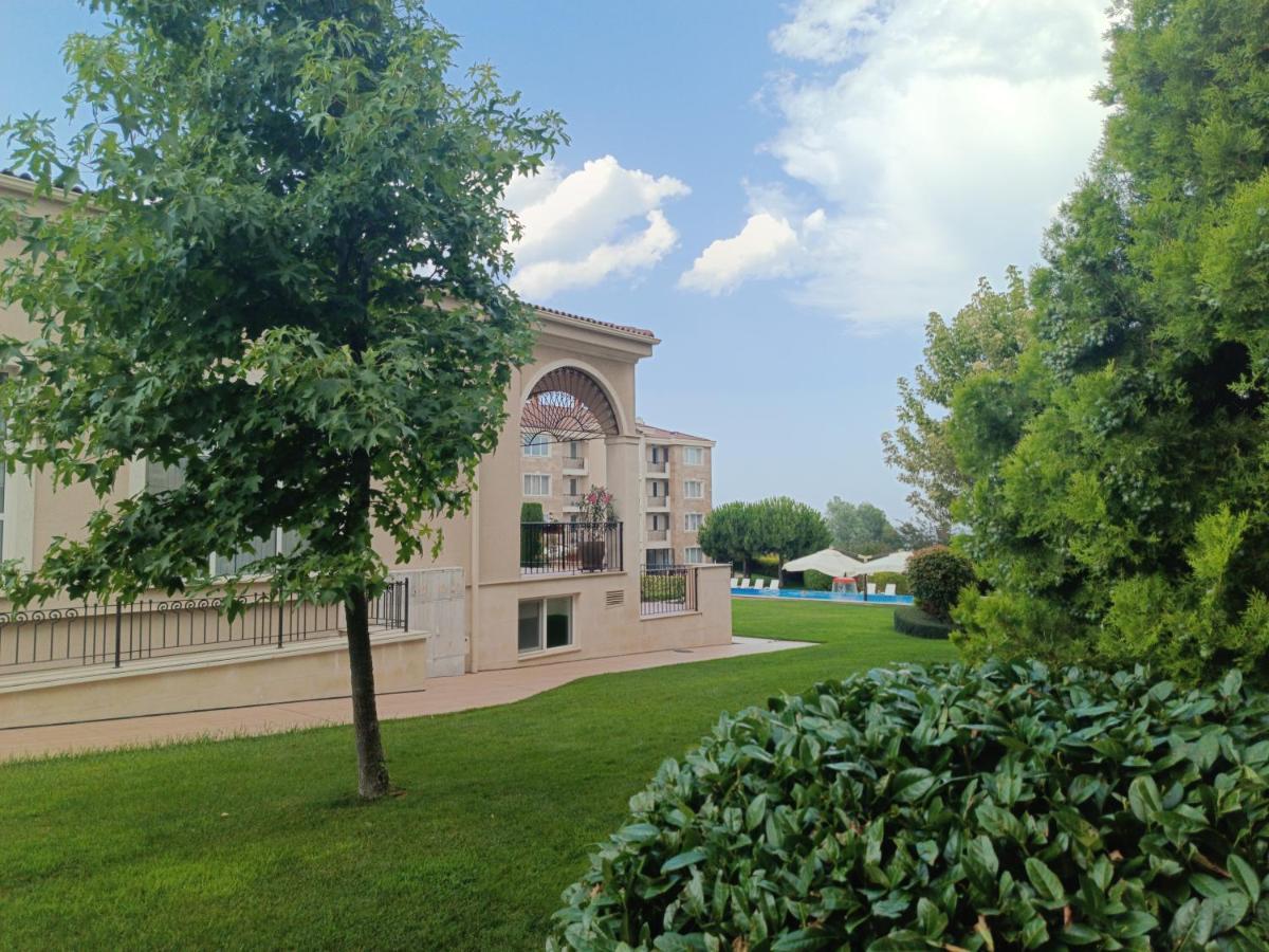 Atia Resort Černomorec Exterior foto
